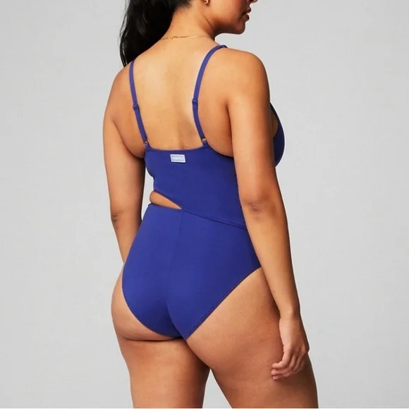 BRAND NEW NEVER WORN. Fabletics Seaside Cut-Out one piece. Built - Picture 2 of 4